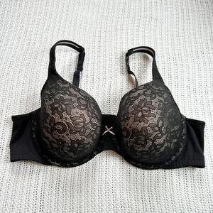 Cacique lightly lined t shirt bra 46C